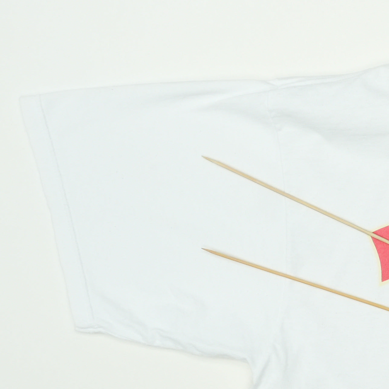 1995 Red Hot Chili Peppers One Hot Minute Shirt Detail
