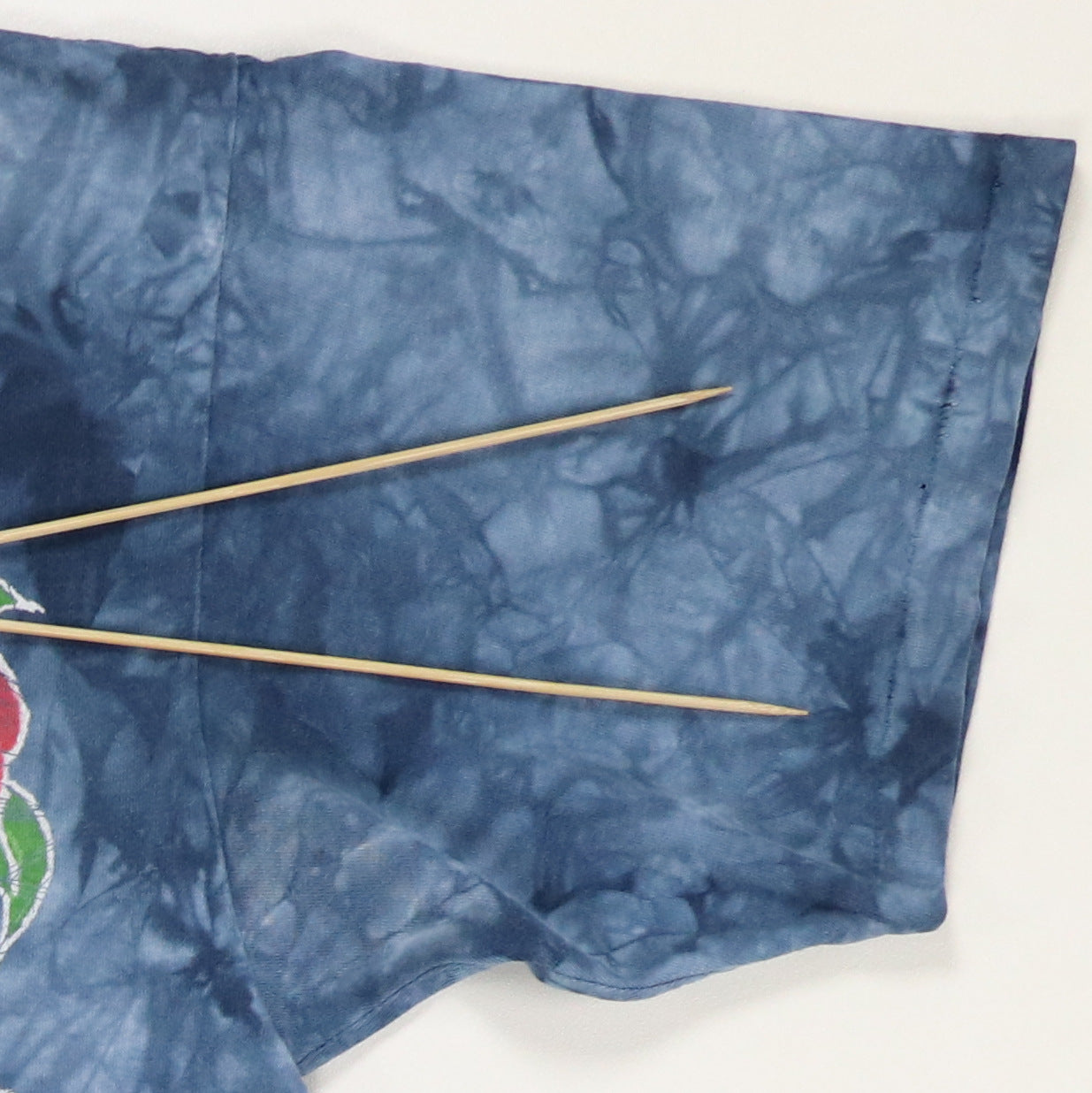 1994 Grateful Dead Skull Roses Tie Dye Shirt