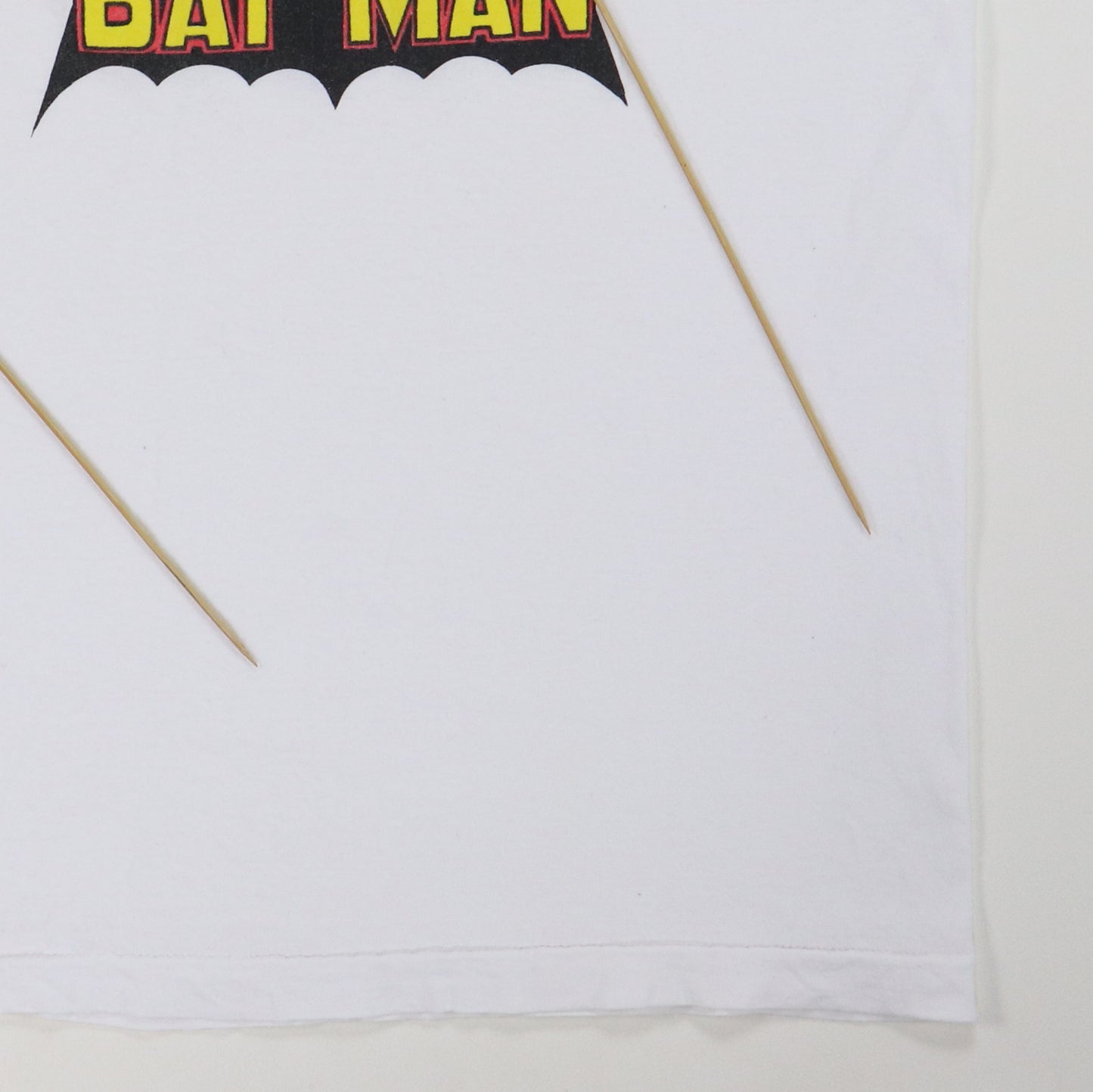 1980s Batman Duh Nuh Nuh Nuh DC Comcis Shirt
