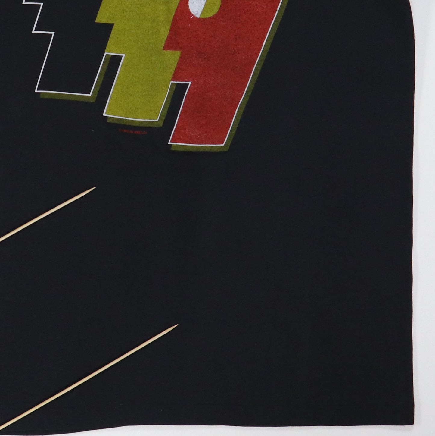 1986 Emerson Lake Powell The Score Shirt