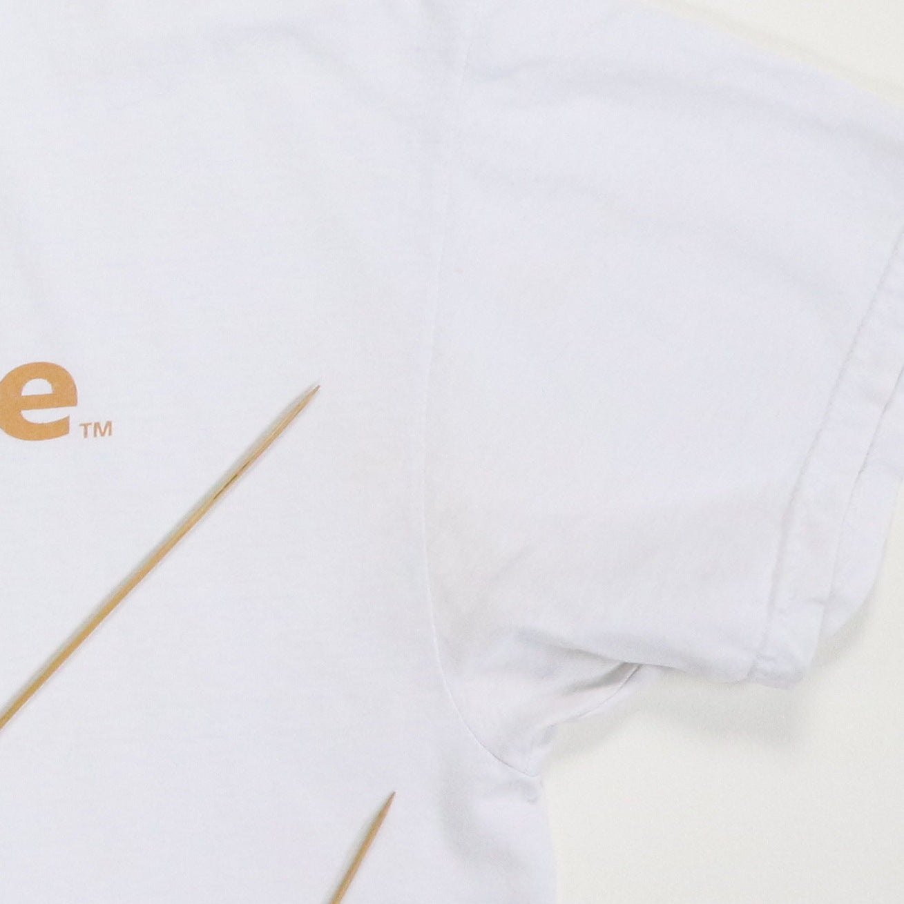 1990s Camel Toe Know The Toe Shirt