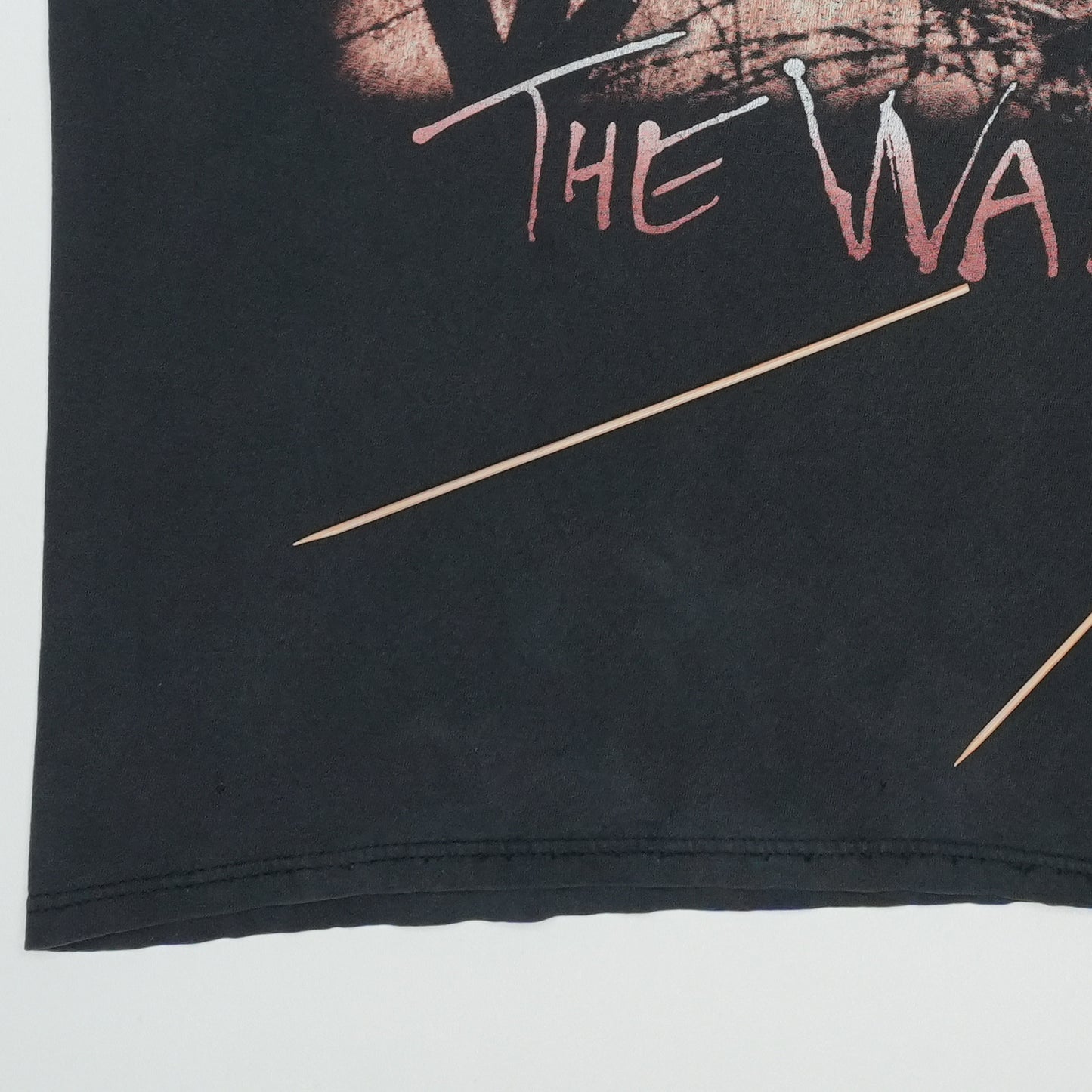 2001 Pink Floyd The Wall Shirt