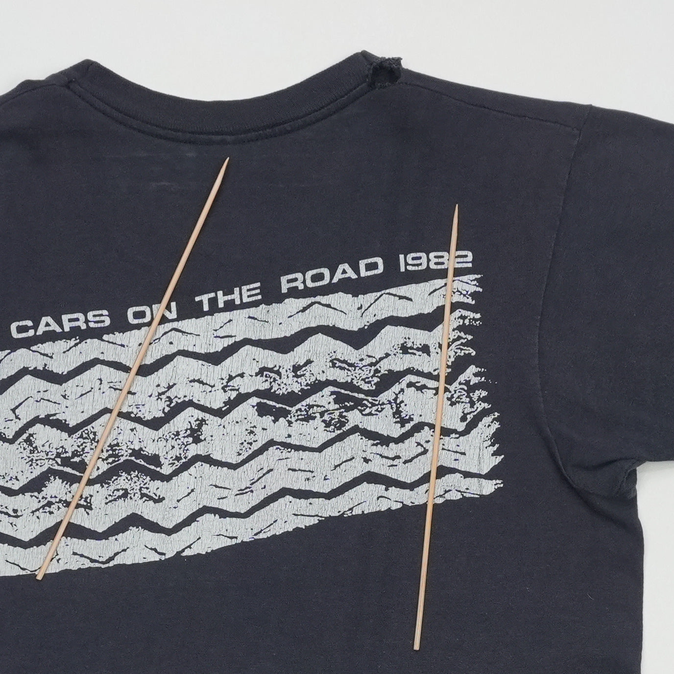 1982 The Cars On The Road Tour Shirt Detail 7
