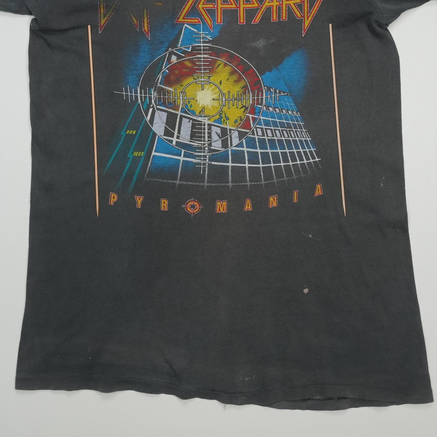 1983 Def Leppard Pyromania Tour Shirt Detail 4