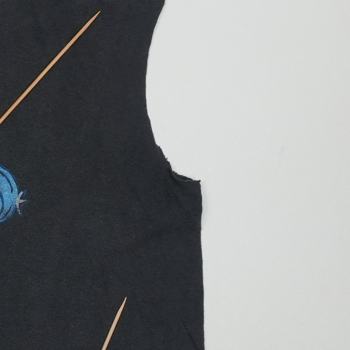 1990s Scorpions Sleeveless Shirt Detail 3