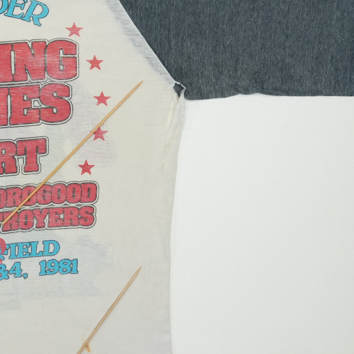 1981 The Rolling Stones Boulder Raglan Shirt Detail 7