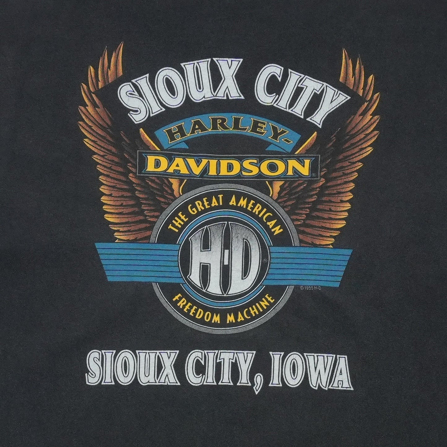 1990s Harley Davidson Eagle Lightning Flags Starburst ShirtBack Graphic