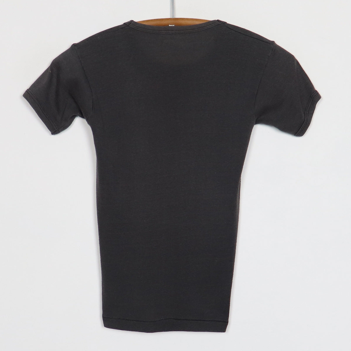 1977 Queen News Of The World Shirt