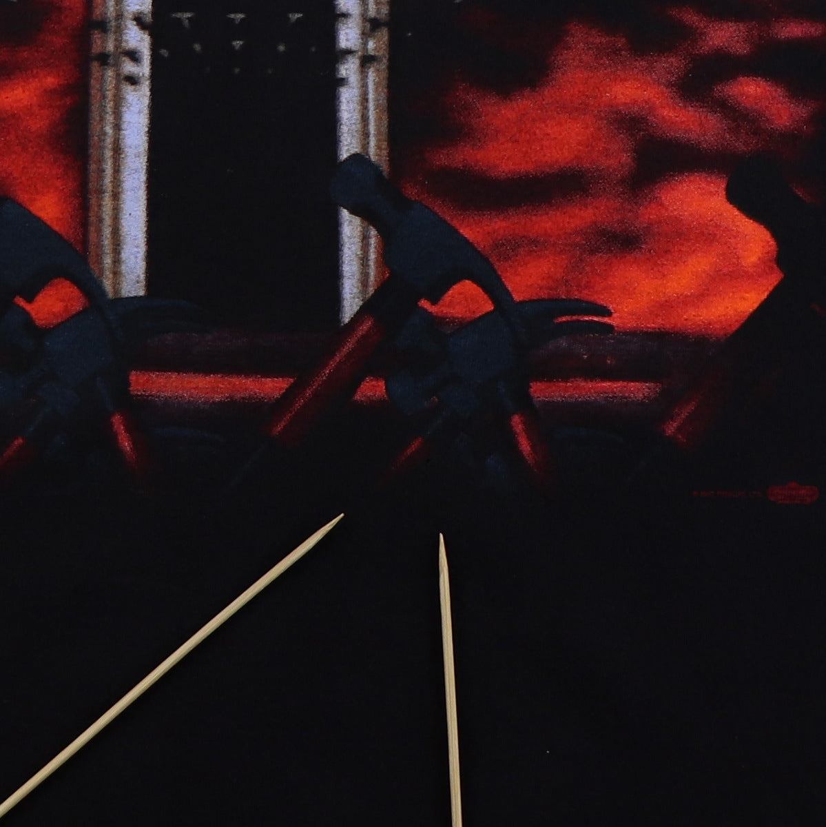 1997 Pink Floyd The Wall Winterland Shirt