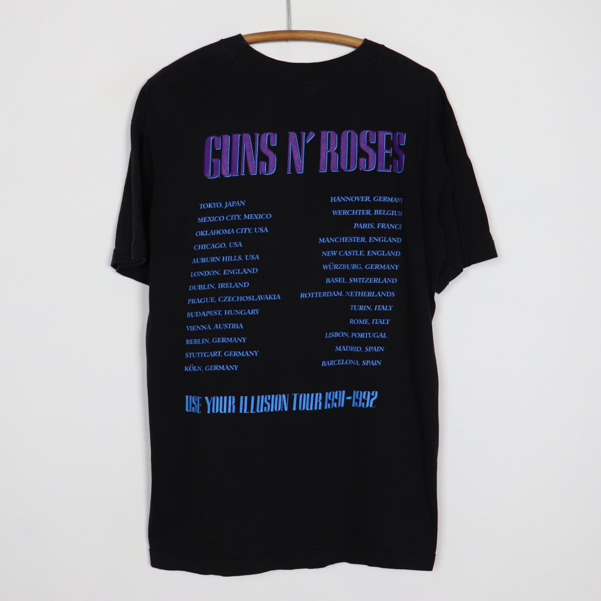 1991 Guns N Roses Use Your Illusion Tour Shirt