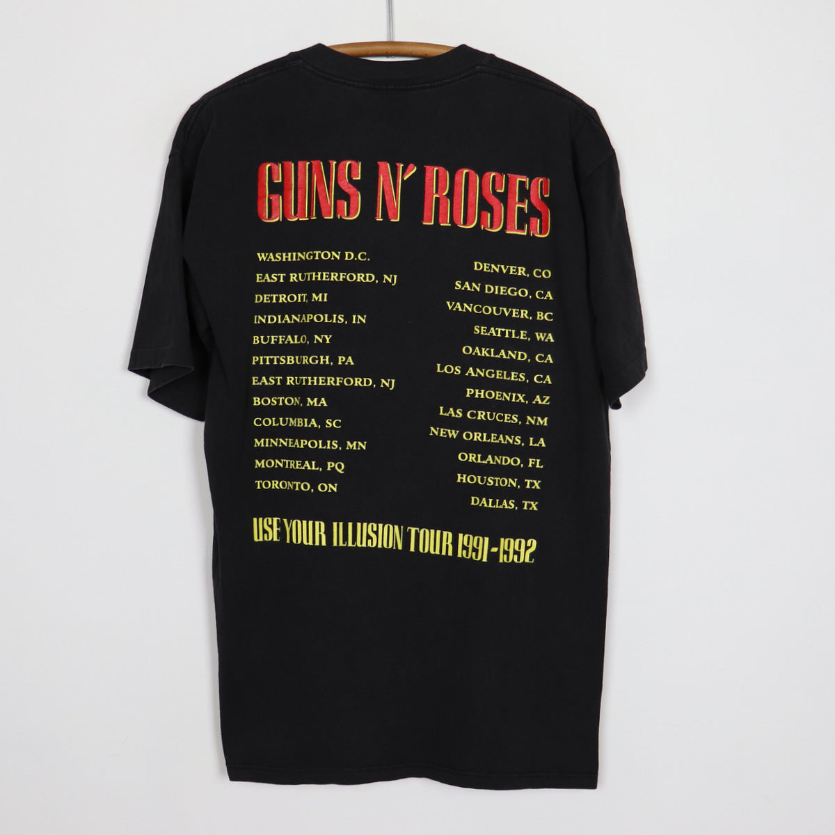 1991 Guns N Roses Use Your Illusion Tour Shirt