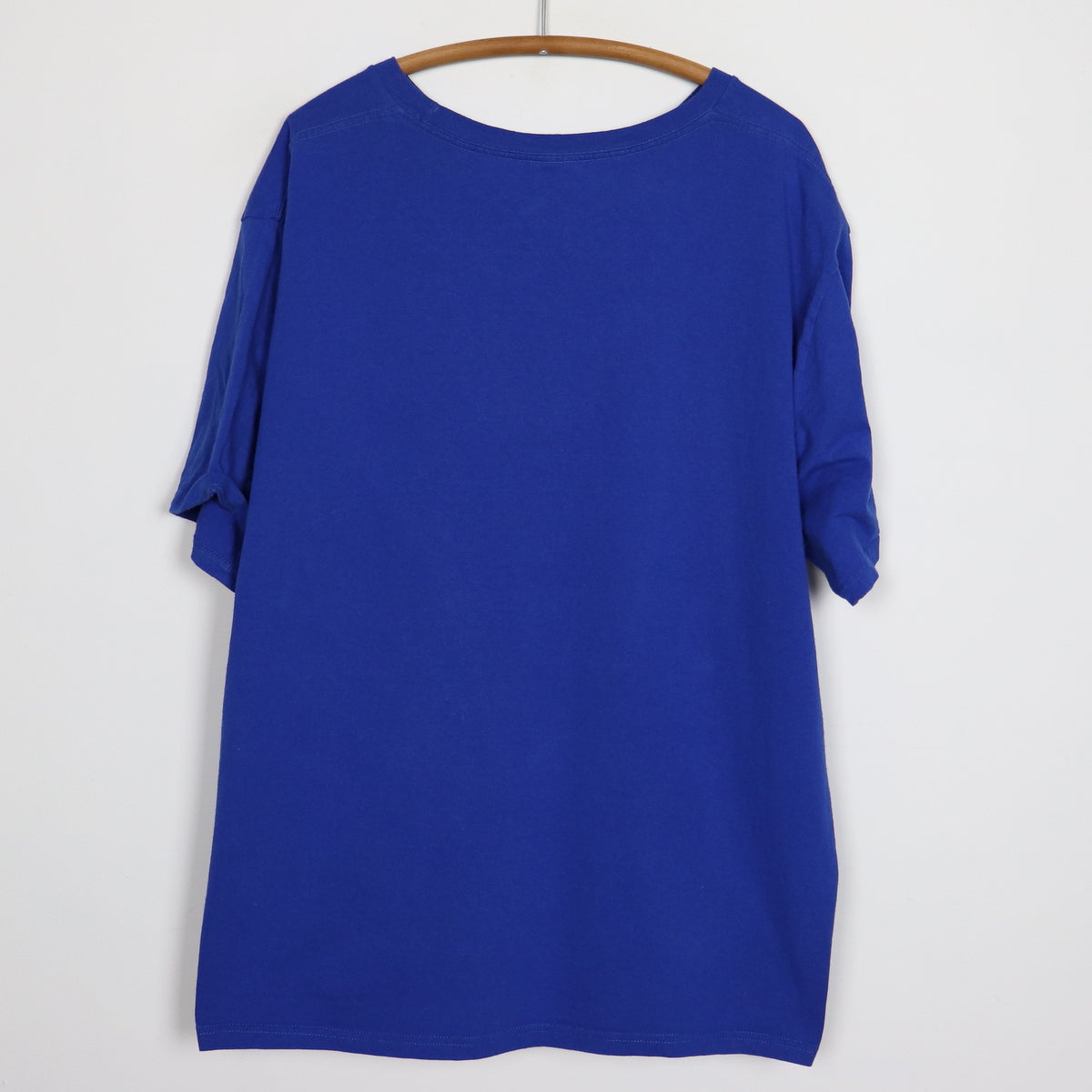 2000 Tweety Bird Charge It Warner Brothers Shirt