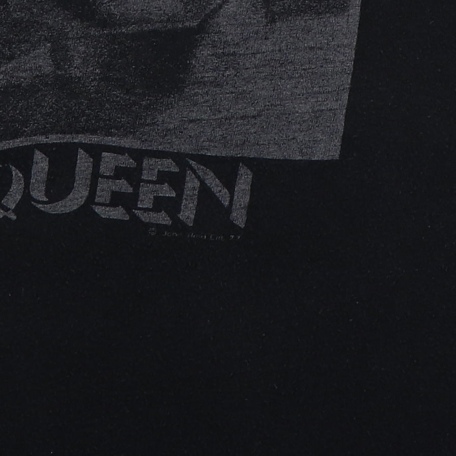1977 Queen News Of The World Shirt