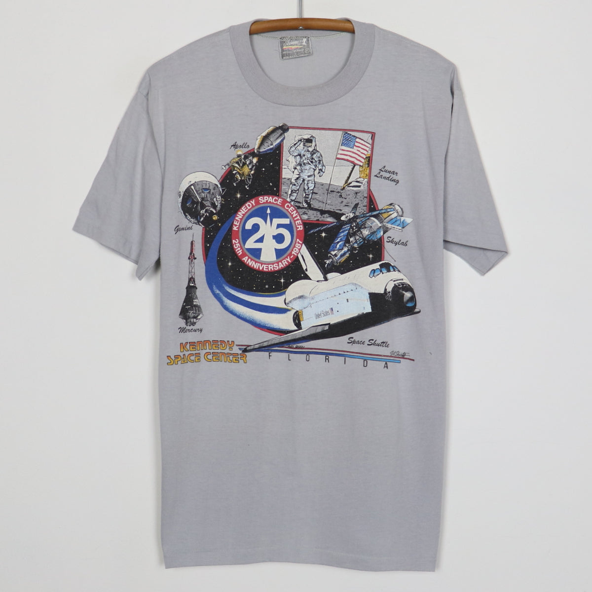 Original vintage 1987 Kennedy Space Center NASA Shirt | WyCo Vintage
