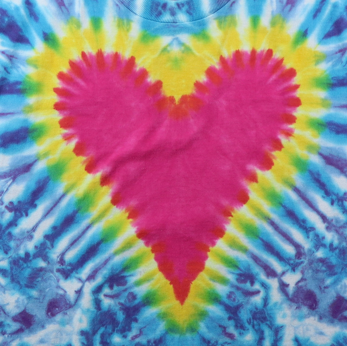 1990s Heart Tie Dye Shirt