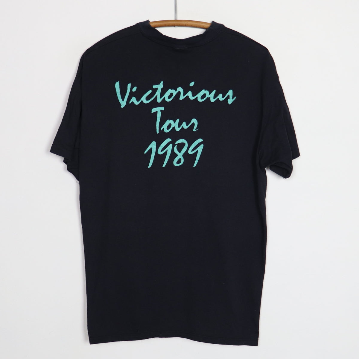 1989 Chicago Victorious Tour Shirt