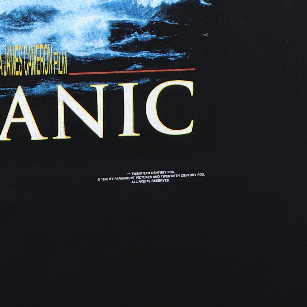 1998 Titanic Movie Shirt