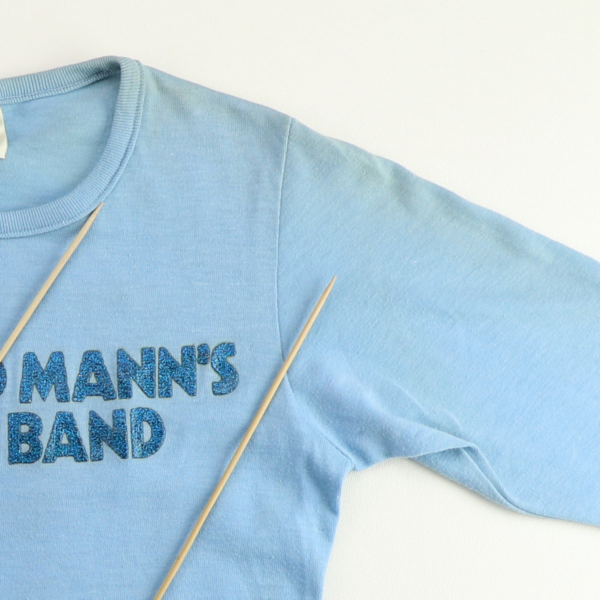 1976 Manfred Mann's Earth Band The Roaring Silence Promo Shirt