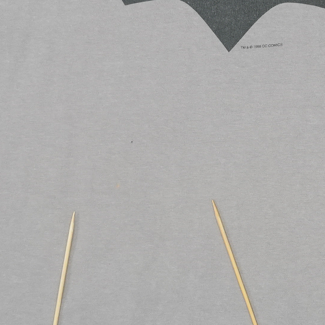 1998 Batman Graffitti Comics Shirt Detail
