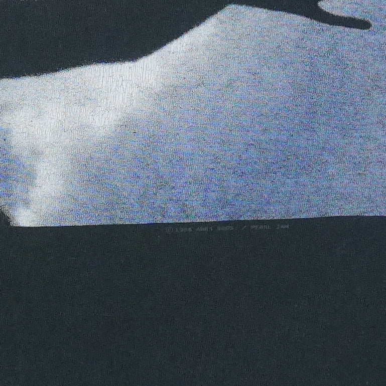 1998 Pearl Jam Yield Tour Shirt Detail