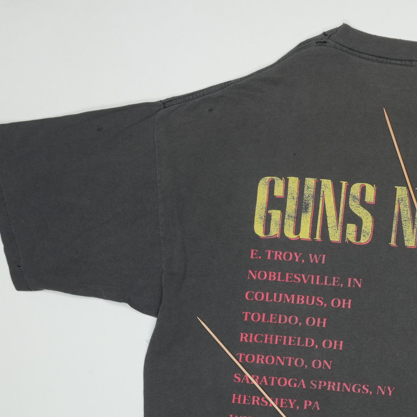 1991 Guns N Roses Use Your Illusion Tour Shirt