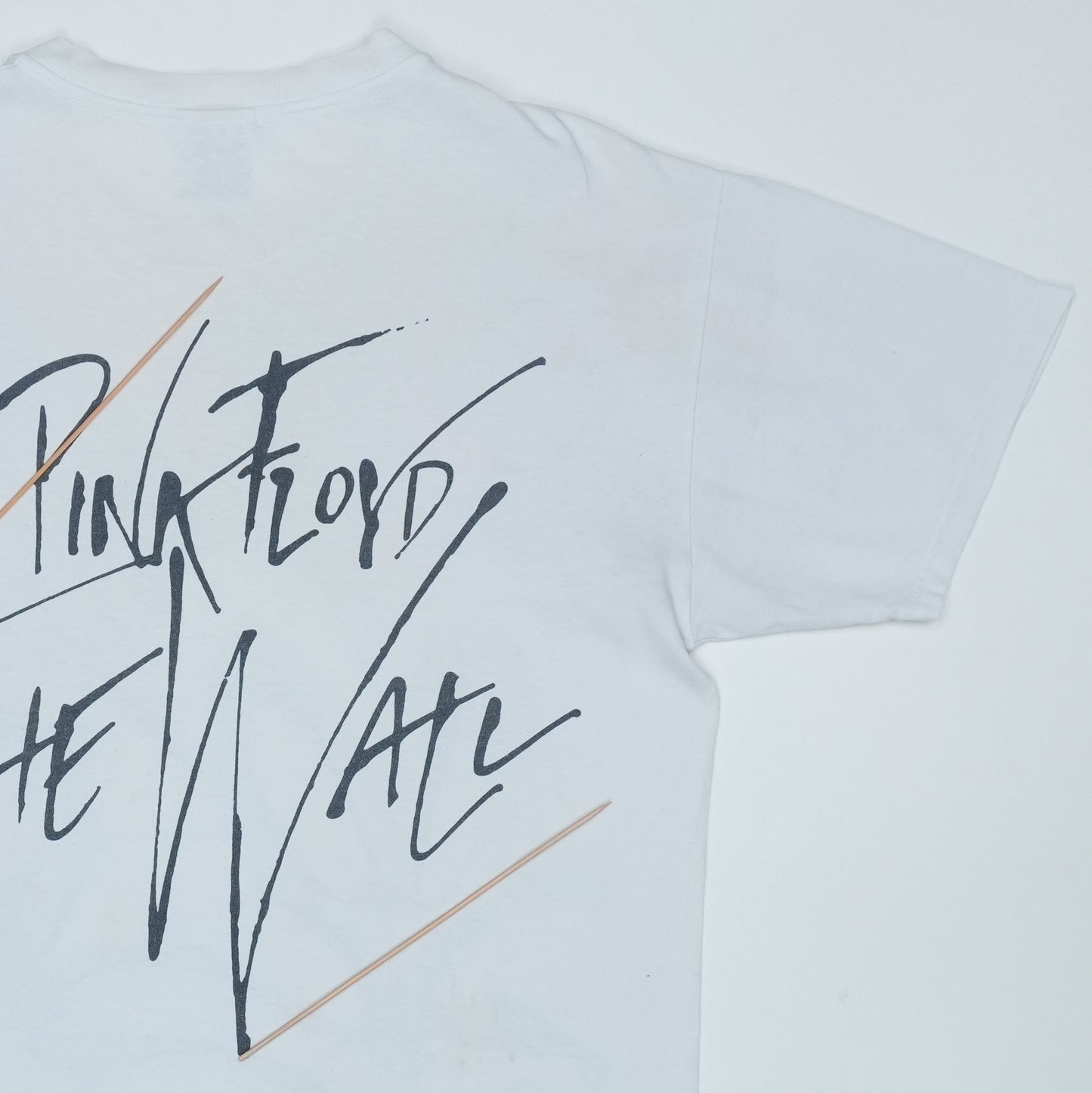 1999 Pink Floyd The Wall All Over Shirt Detail