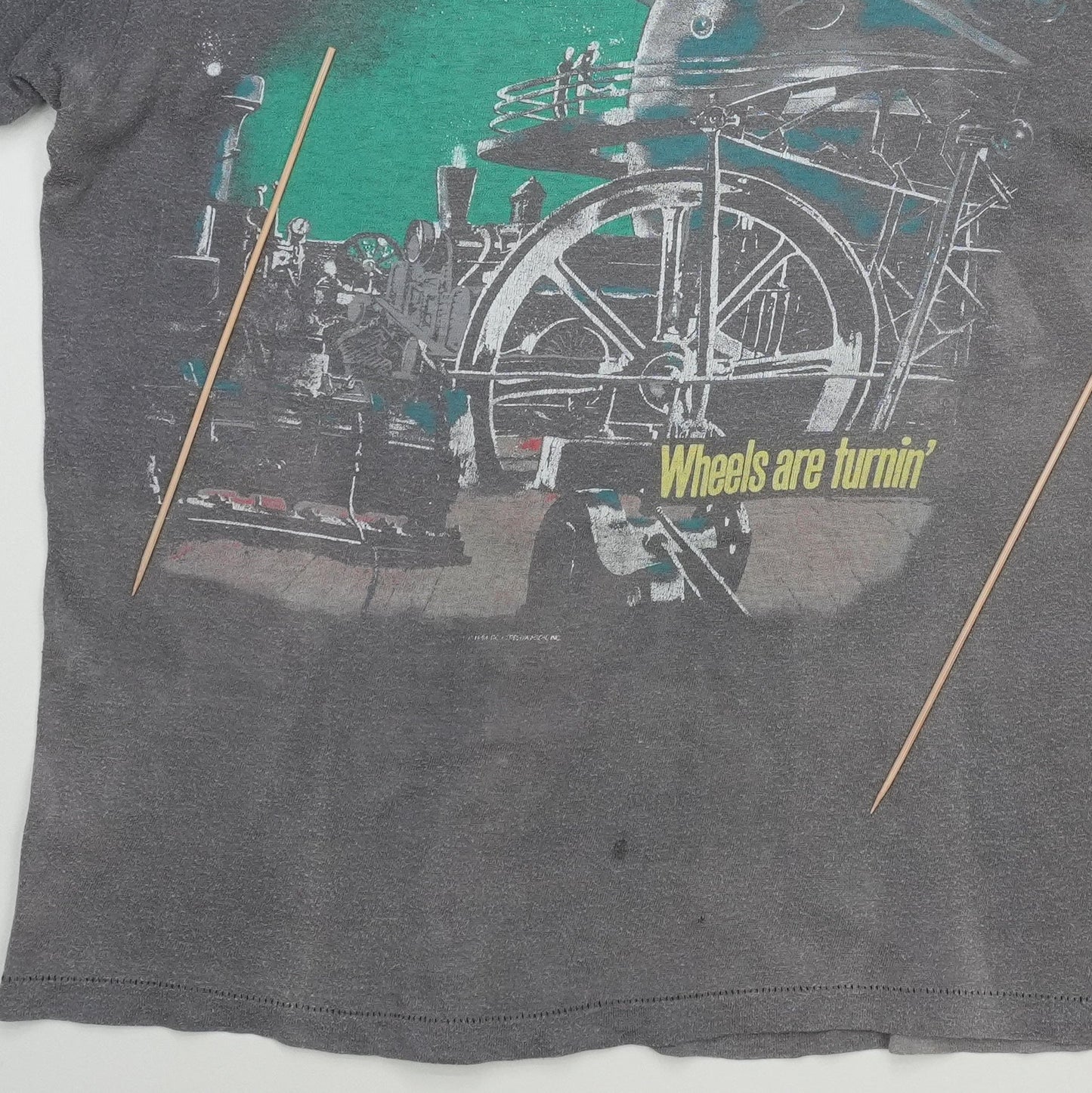 1985 REO Speedwagon Wheels Are Turnin Tour Shirt Detail 3