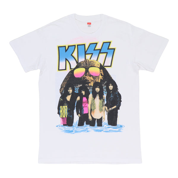1990KissHotInTheShadeTourShirt
