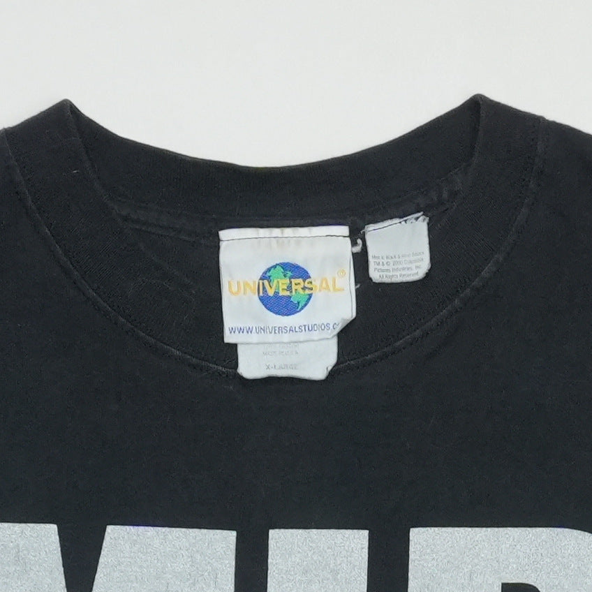 1990s Men in Black Alien Attack Universal Studios Florida Shirt Tag