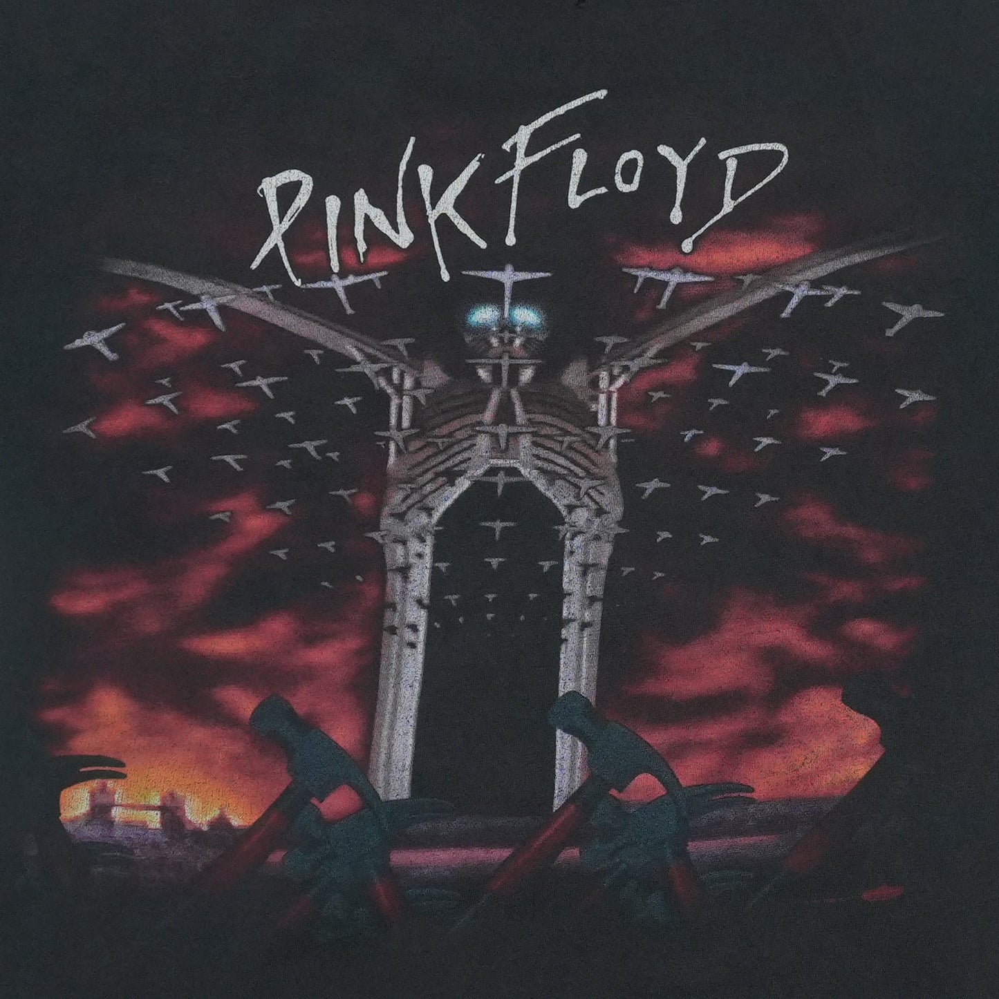 1997 Pink Floyd The Wall Shirt Detail 2