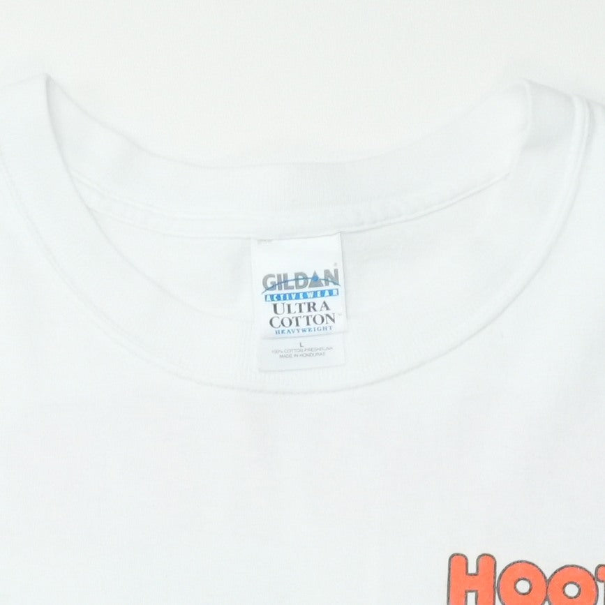 2000s Hooters 4x4 Shirt