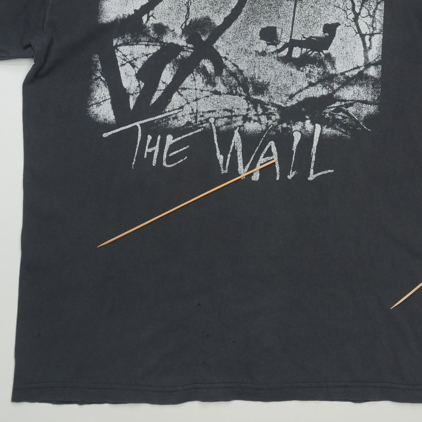 2000s Pink Floyd The Wall Shirt Front Detail 1