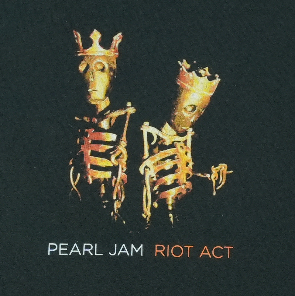 2003 Pearl Jam Riot Act Tour Shirt Detail