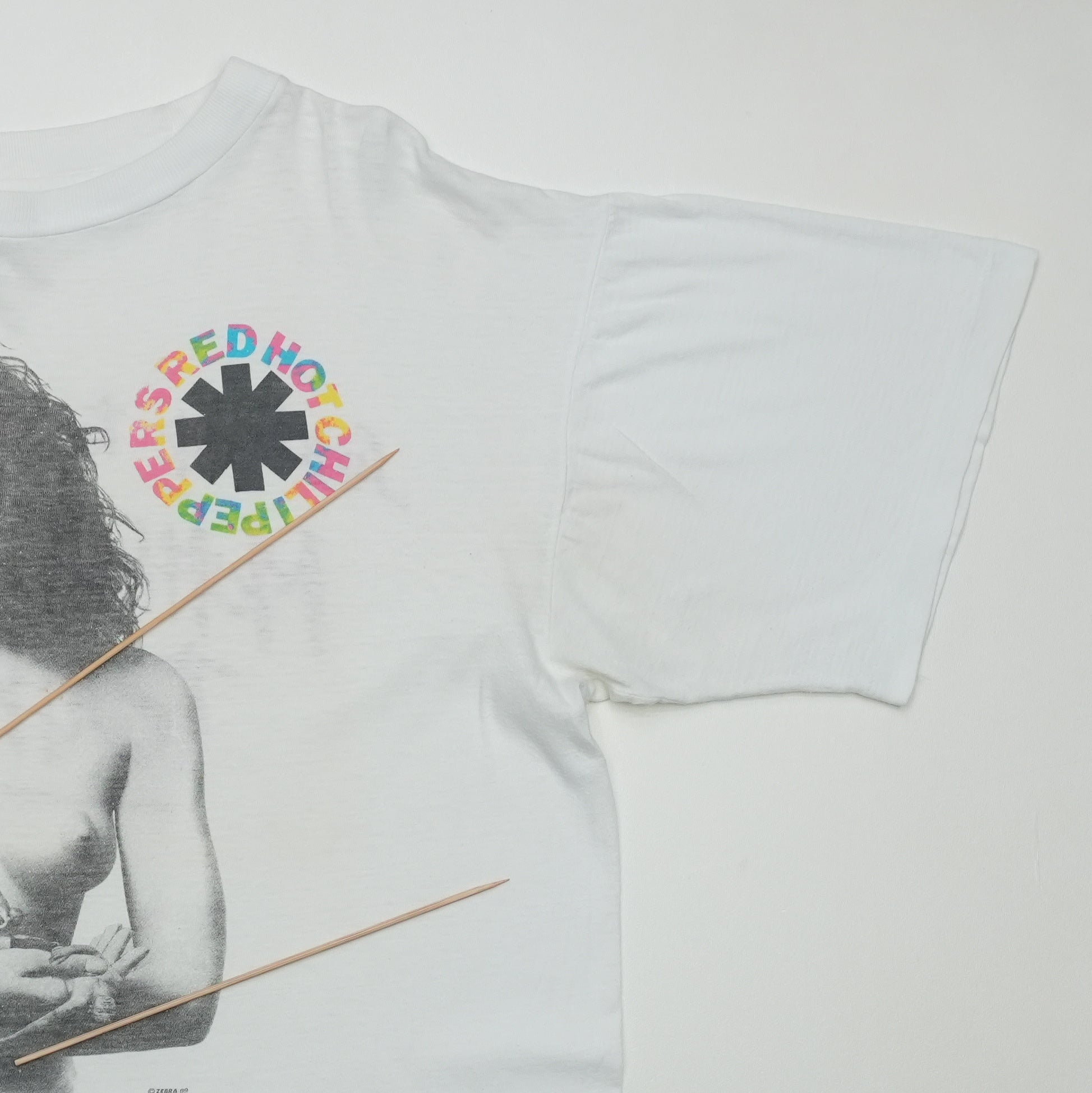 1990 Red Hot Chili Peppers Mother Earth Tour Shirt | WyCo Vintage