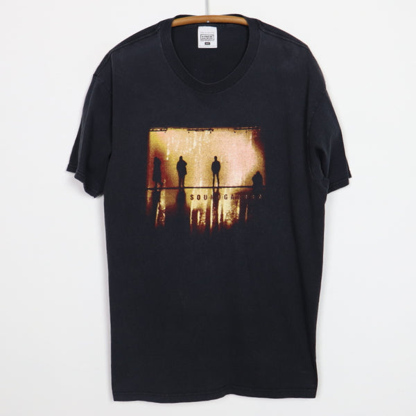 02262112-1996-Soundgarden-Down