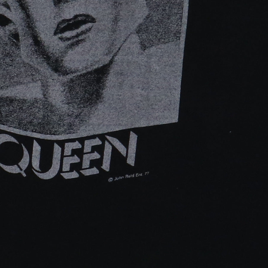 1977 Queen News Of The World Shirt