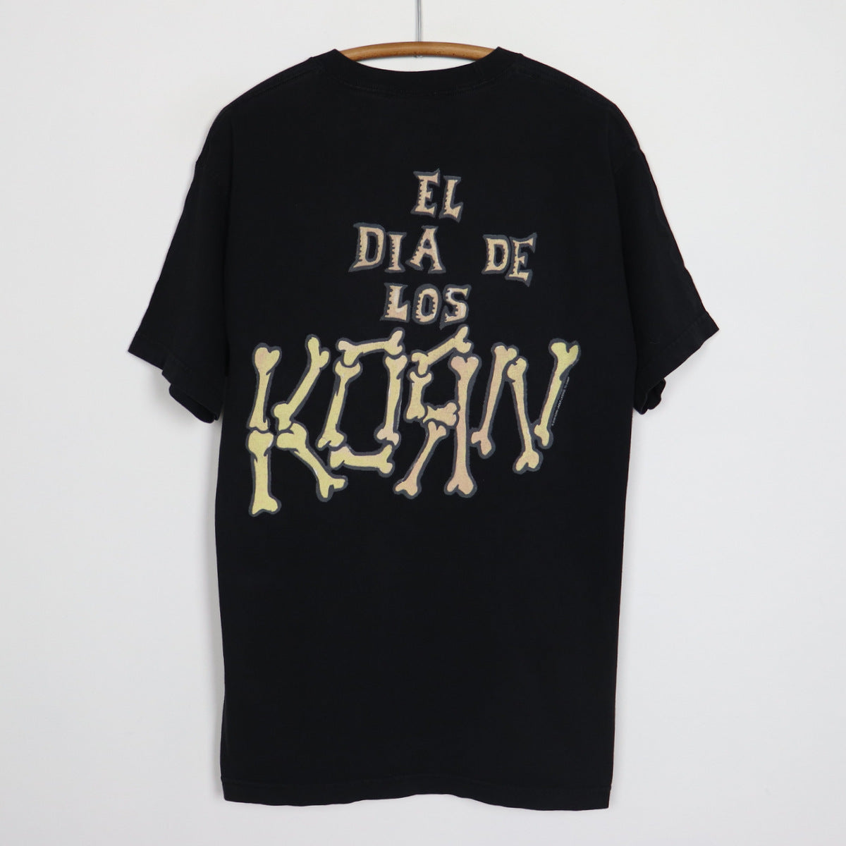 00s KORN “EL DIA DE LOS KORN”ヴィンテージTシャツ 2000 Korn El Eia De Los Korn Shirt | Authentic Vintage Tee – WyCo
