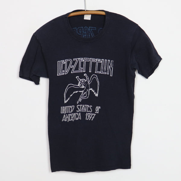 05072121-1979-Led-Zeppelin-