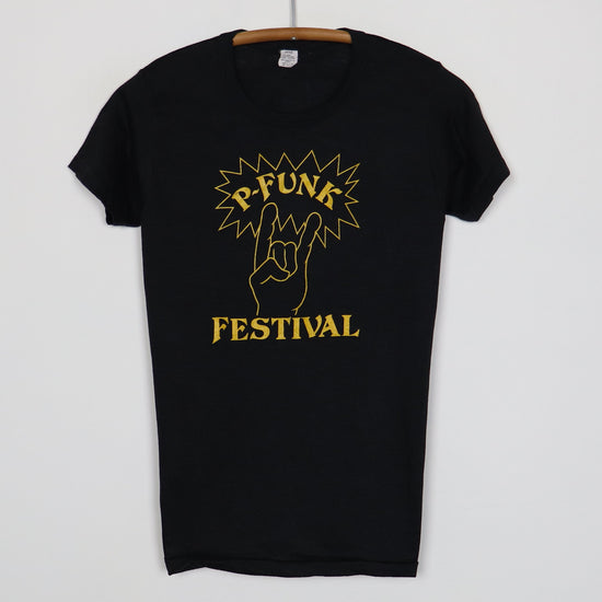 parliament cigarettes t shirt George Clinton Funkadelic Logo T-Shirt : Clothing, Shoes & Jewelry Eventually they merged Parliament Funkadelic George Clinton Parliament Funkadelic Everlasting